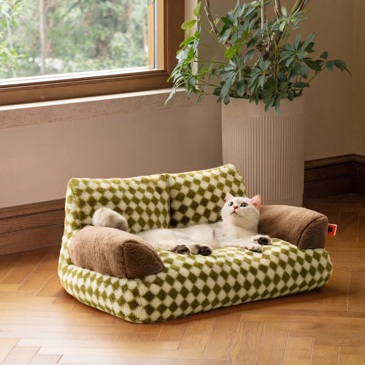 Ravinu Diamond Cat & Dog Sofa™
